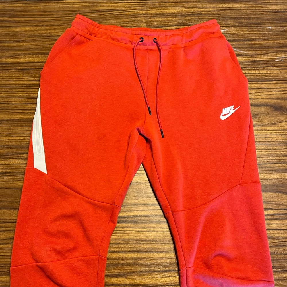 Nike Tech Fleece Pants, Red, Sz. M